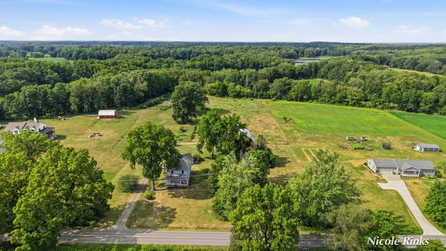 10887 60th Street Se, Lowell Twp, MI 49302