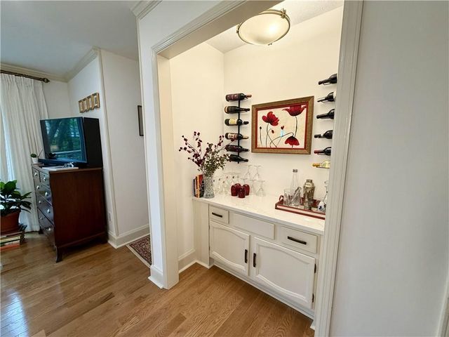 615 Lake Forest Court, Roswell, GA 30076