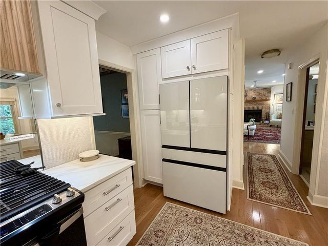 615 Lake Forest Court, Roswell, GA 30076