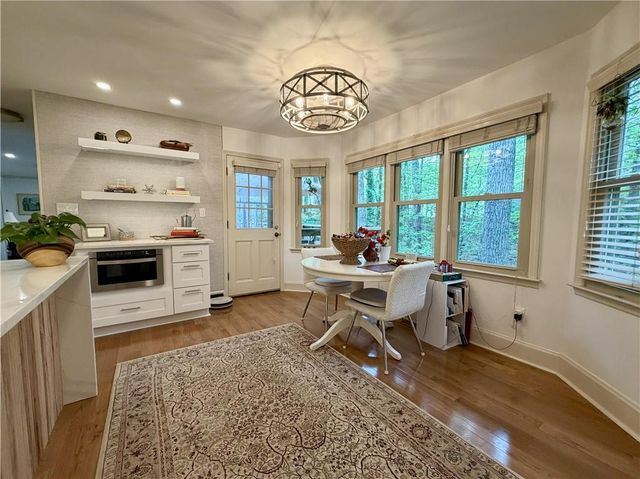 615 Lake Forest Court, Roswell, GA 30076