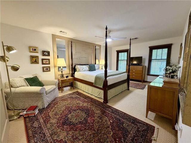 615 Lake Forest Court, Roswell, GA 30076