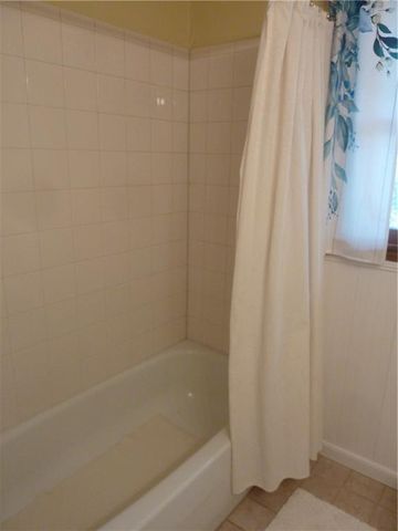 615 Lake Forest Court, Roswell, GA 30076