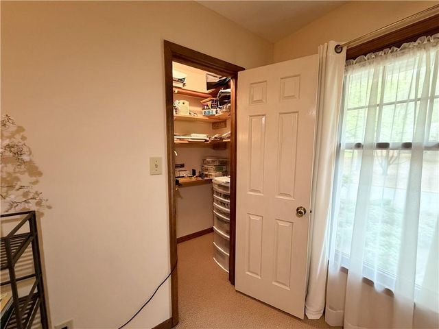 615 Lake Forest Court, Roswell, GA 30076