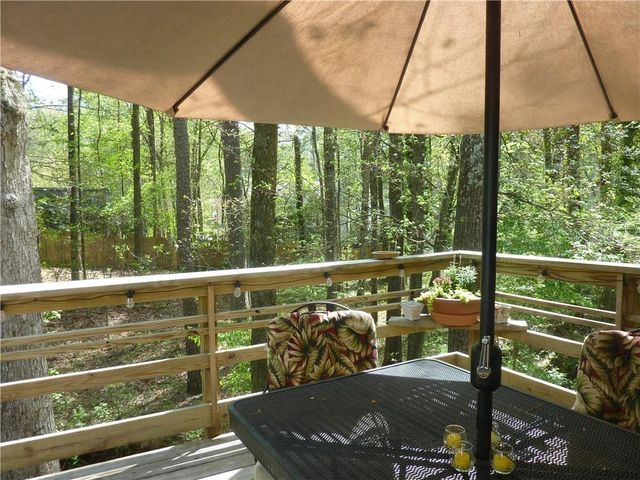 615 Lake Forest Court, Roswell, GA 30076