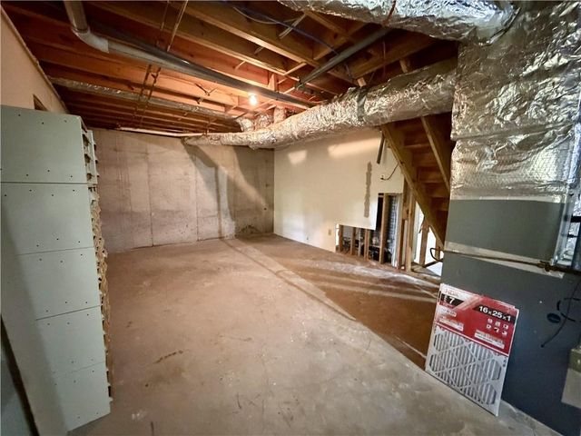 615 Lake Forest Court, Roswell, GA 30076