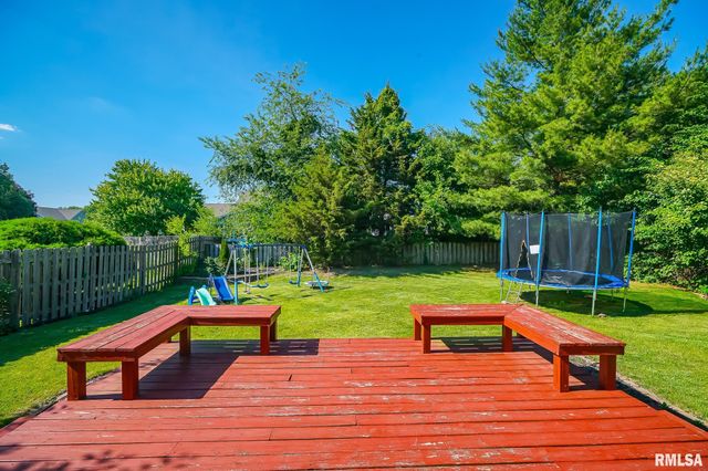 4209 W CARROUSEL Lane, Peoria, IL 61615