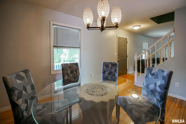 4209 W CARROUSEL Lane, Peoria, IL 61615