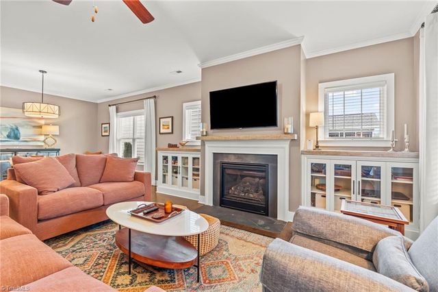 1825 Springcrest Drive, Kernersville, NC 27284