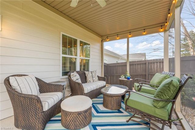 1825 Springcrest Drive, Kernersville, NC 27284