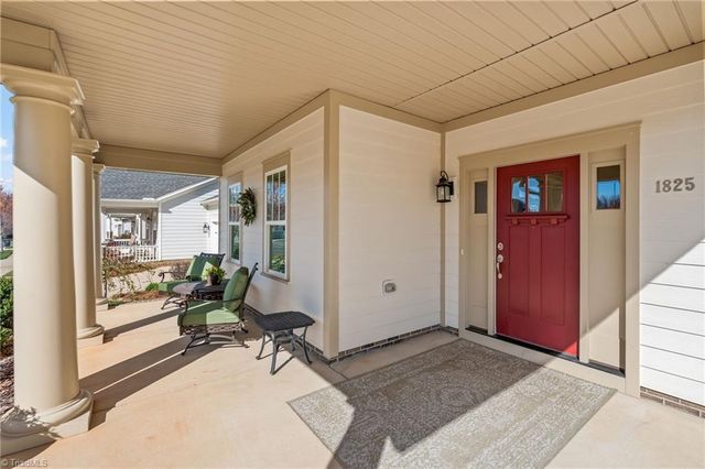 1825 Springcrest Drive, Kernersville, NC 27284