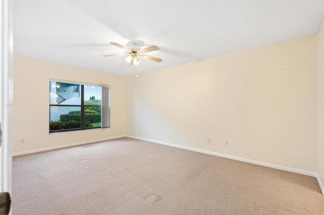950 S Kanner Highway 402, Stuart, FL 34994