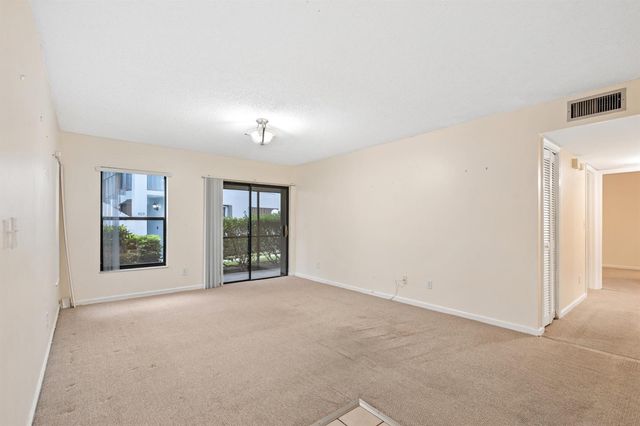950 S Kanner Highway 402, Stuart, FL 34994