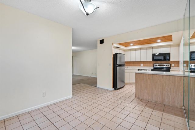 950 S Kanner Highway 402, Stuart, FL 34994