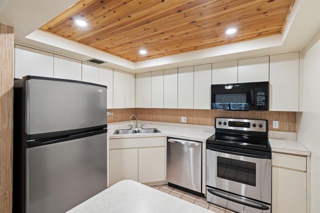 950 S Kanner Highway 402, Stuart, FL 34994