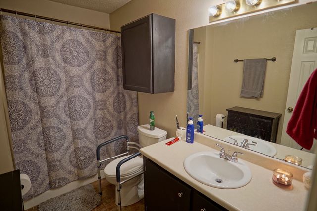 152 County Road 45850, Blossom, TX 75416