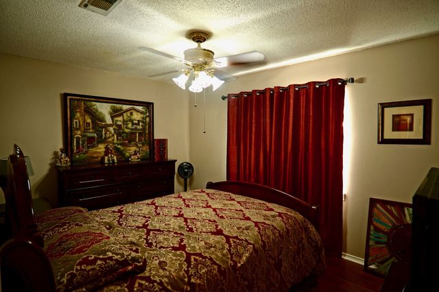 152 County Road 45850, Blossom, TX 75416