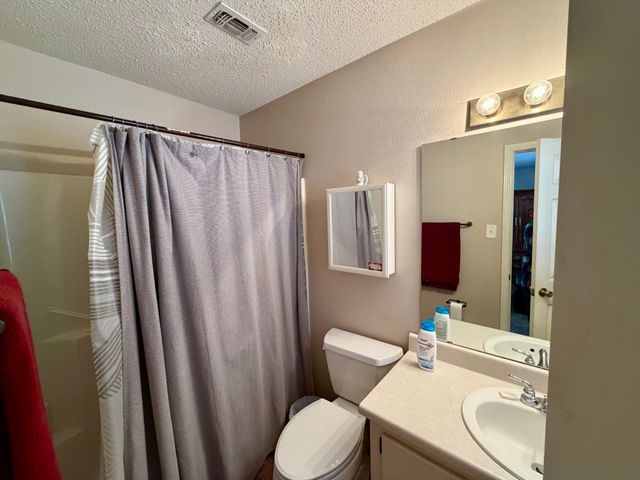 152 County Road 45850, Blossom, TX 75416