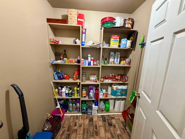 152 County Road 45850, Blossom, TX 75416