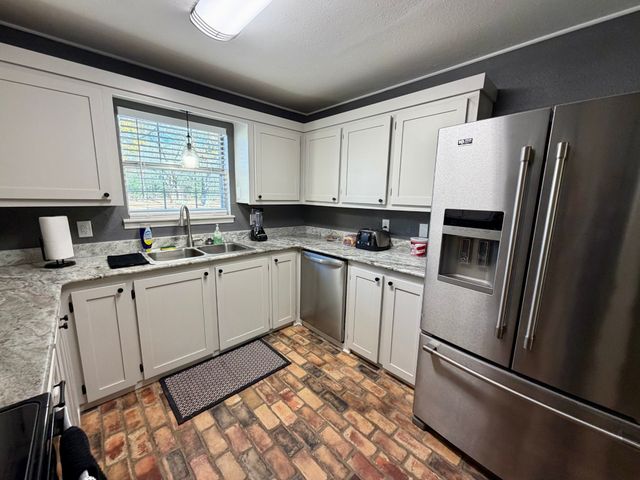 152 County Road 45850, Blossom, TX 75416