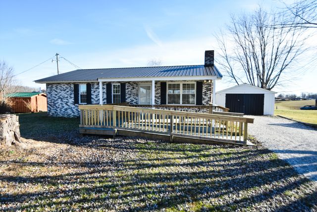 62 Hughes Fork Road, Mckee, KY 40447