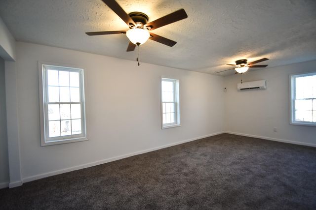 62 Hughes Fork Road, Mckee, KY 40447