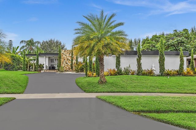 3210 Medinah Circle E, Lake Worth, FL 33467