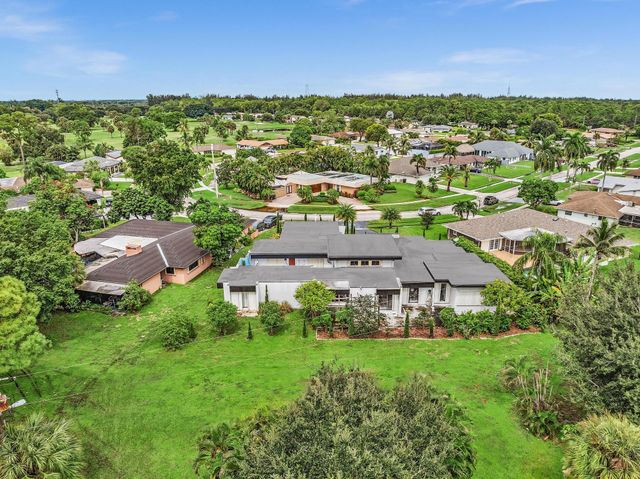 3210 Medinah Circle E, Lake Worth, FL 33467