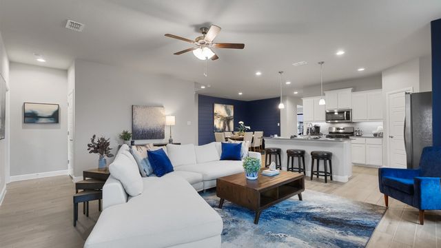 107 STANTON Avenue, Rhome, TX 76078