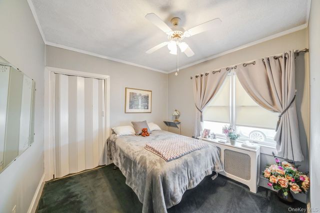 4 W William Street, Bay Shore, NY 11706