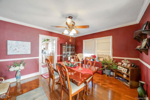 4 W William Street, Bay Shore, NY 11706