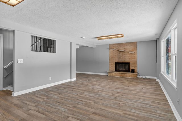 8941 48th Avenue N, New Hope, MN 55428