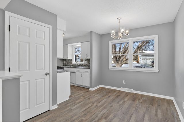 8941 48th Avenue N, New Hope, MN 55428