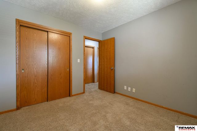 5306 W Cleveland Avenue, Lincoln, NE 68524