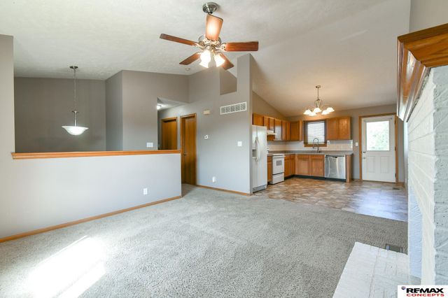5306 W Cleveland Avenue, Lincoln, NE 68524