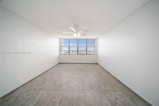16710 NE 9th Ave 410, North Miami Beach, FL 33162