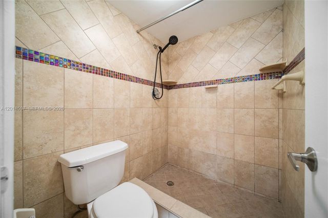 16710 NE 9th Ave 410, North Miami Beach, FL 33162