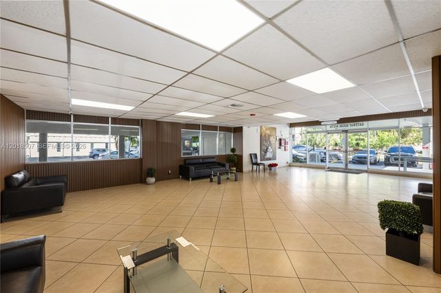 16710 NE 9th Ave 410, North Miami Beach, FL 33162