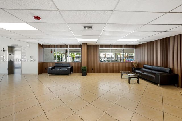 16710 NE 9th Ave 410, North Miami Beach, FL 33162