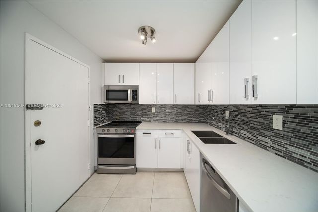 16710 NE 9th Ave 410, North Miami Beach, FL 33162