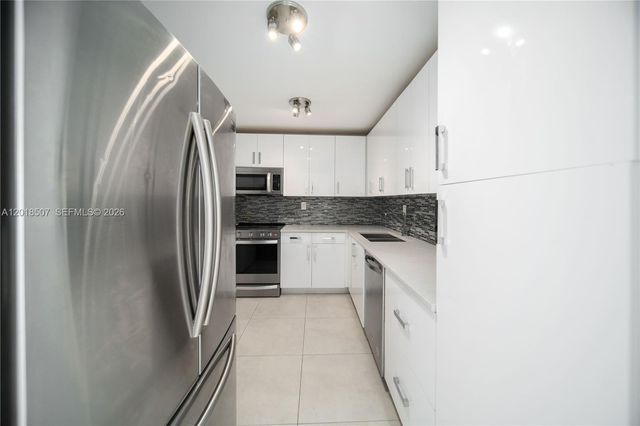16710 NE 9th Ave 410, North Miami Beach, FL 33162