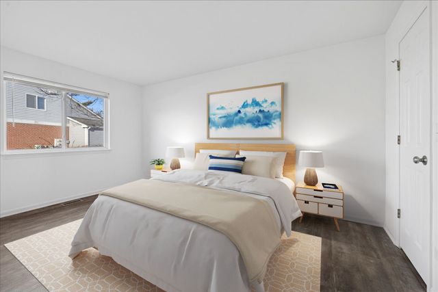 235 Crestview Drive A, Wauconda, IL 60084