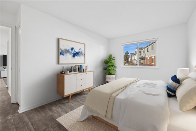 235 Crestview Drive A, Wauconda, IL 60084