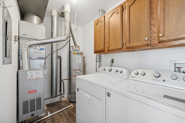 235 Crestview Drive A, Wauconda, IL 60084