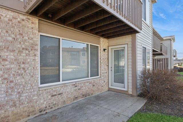 235 Crestview Drive A, Wauconda, IL 60084