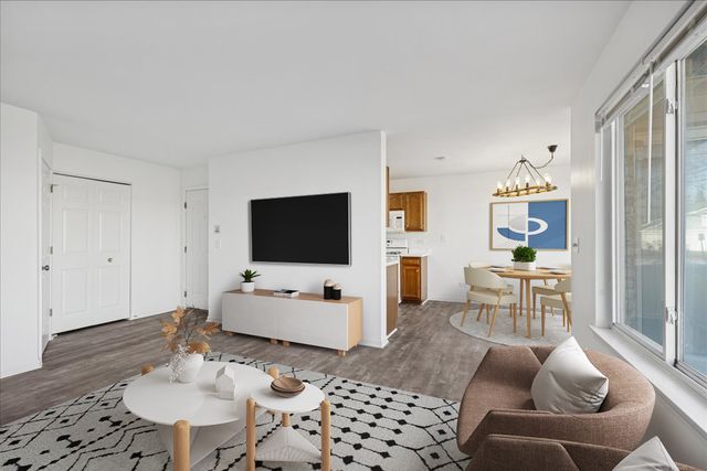 235 Crestview Drive A, Wauconda, IL 60084