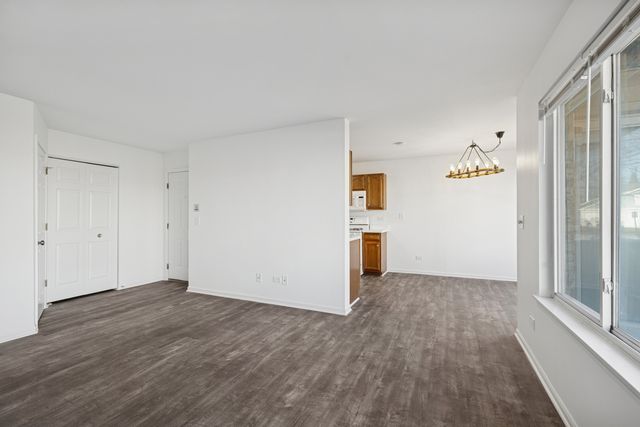 235 Crestview Drive A, Wauconda, IL 60084