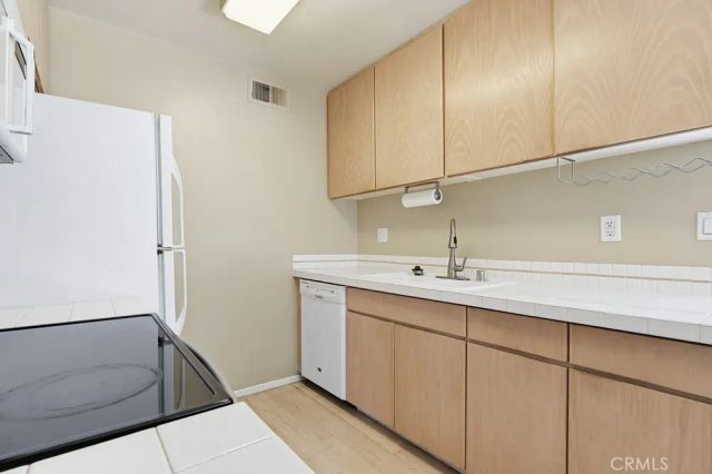 6028 Bixby Village Drive 96, Long Beach, CA 90803