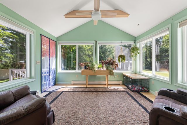 56 Barry Highlands Road, Danbury, NH 03230