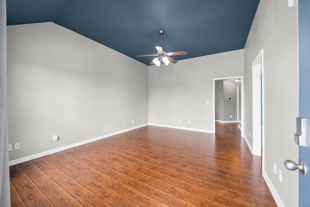 709 Arrowfield Dr, Clarksville, TN 37042
