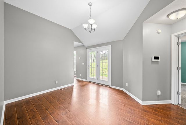 709 Arrowfield Dr, Clarksville, TN 37042